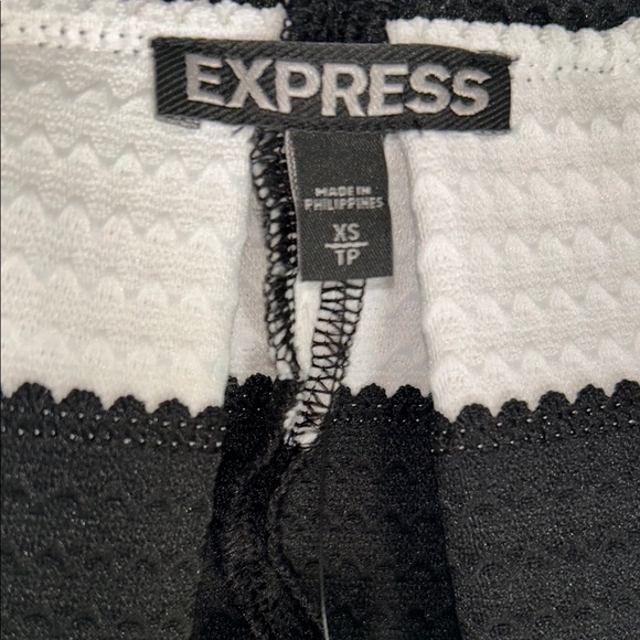 Express Black and White Striped Skirt size: XS/TP - Picture 3 of 8
